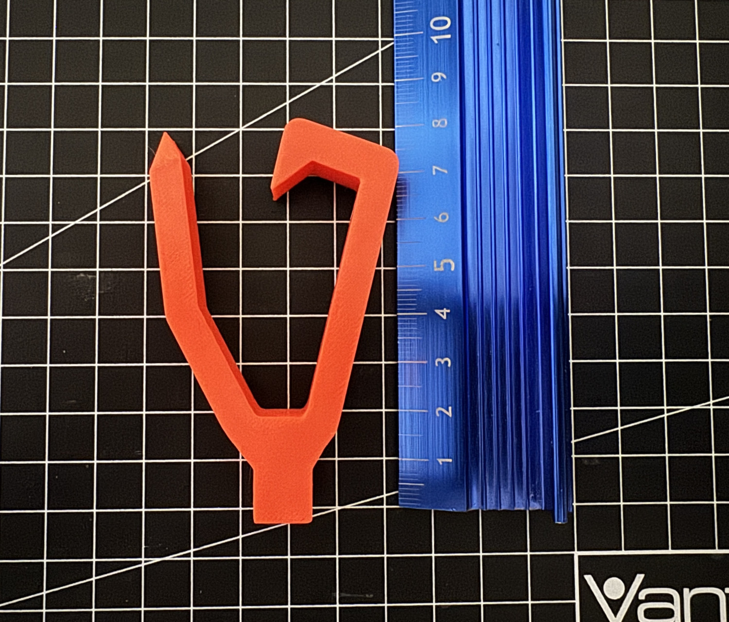 Geocaching: Angelhaken - Berge-/Verstecktool für Biltemacaches Foto 3