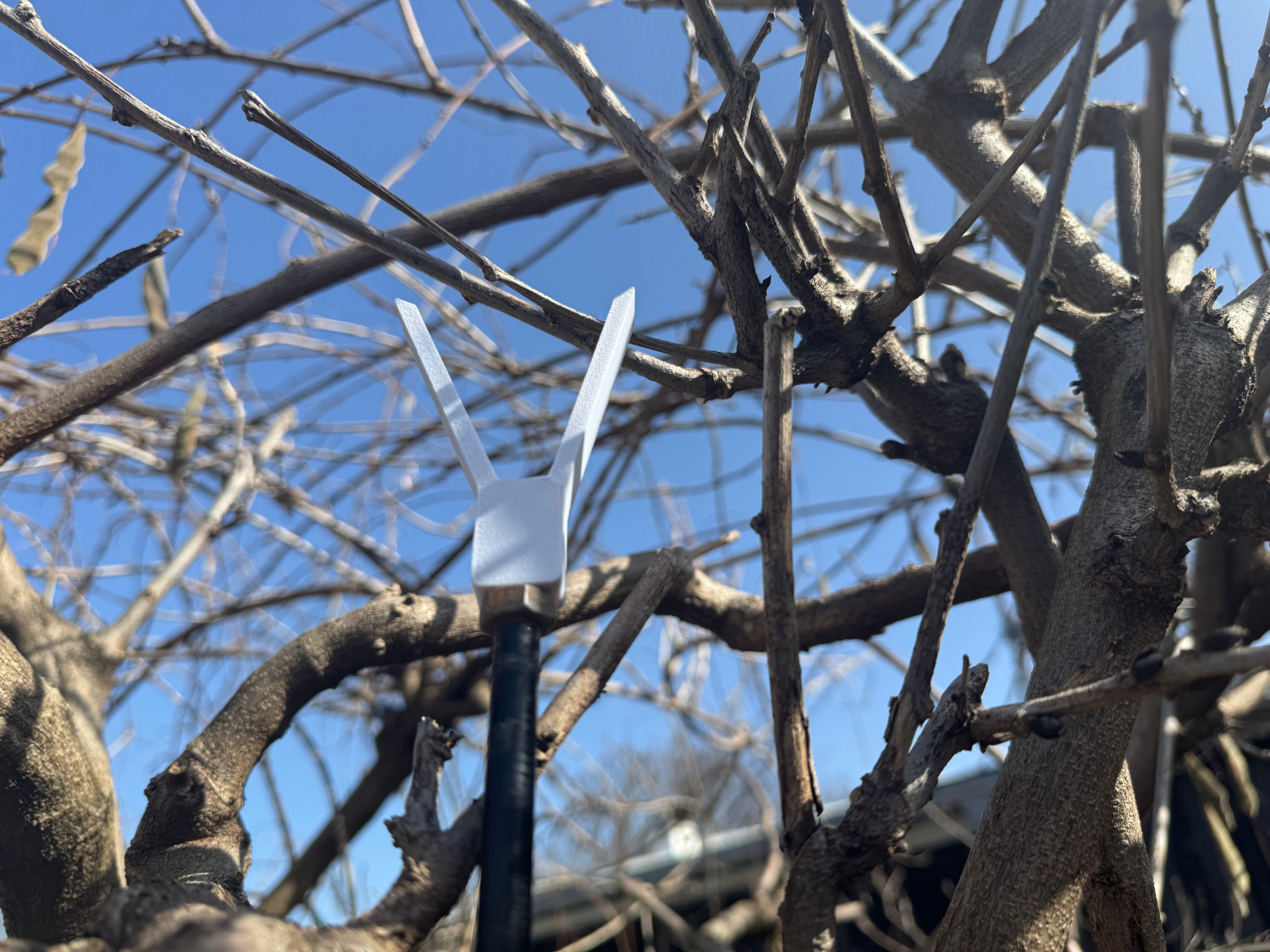 Geocaching: Angelhaken Y - Berge-/Verstecktool für Biltemacaches Foto 5