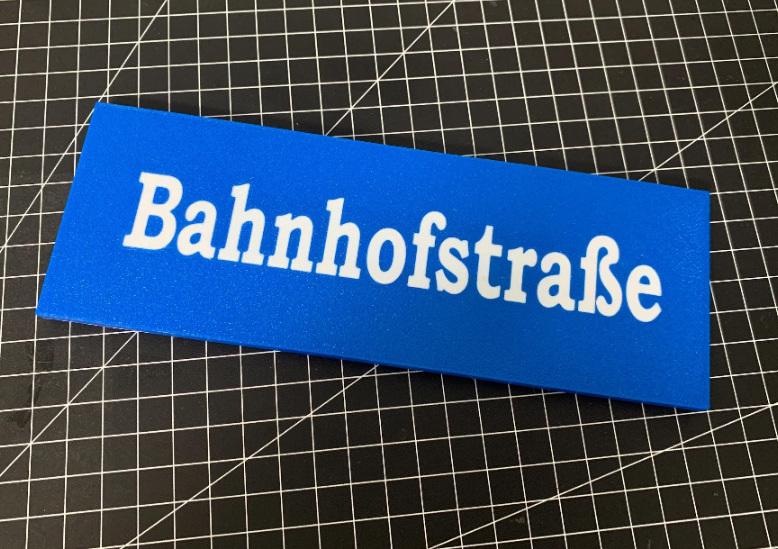 Geocaching Versteck - Straßennamenschild, magnetisch Foto 2