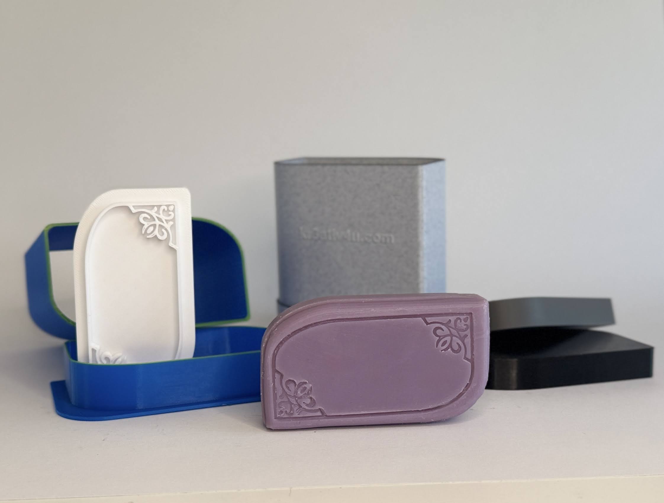 Seifenformbehälter rechteckig mit 2 Rundungen, Pusher mit od. ohne integriertem Stempel Foto 2